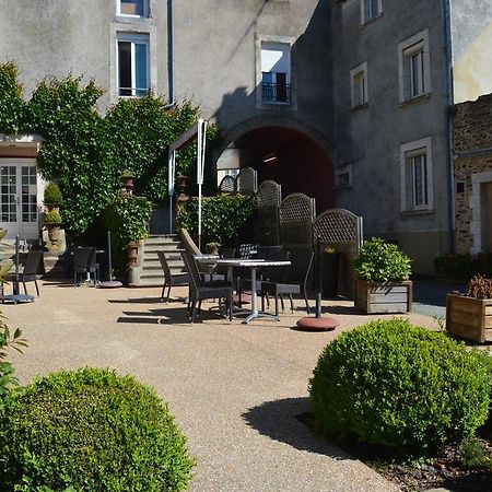 Logis Le Bretagne Hotel Sillé-le-Guillaume Exterior foto